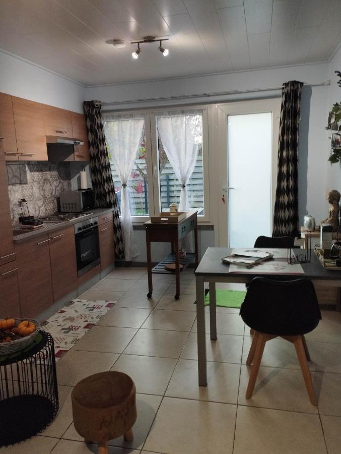 La Chambre D Angeline Foy-Notre-Dame Dış mekan fotoğraf